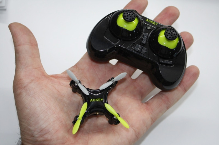 miglior drone per ragazzi - Aukey Mini Drone